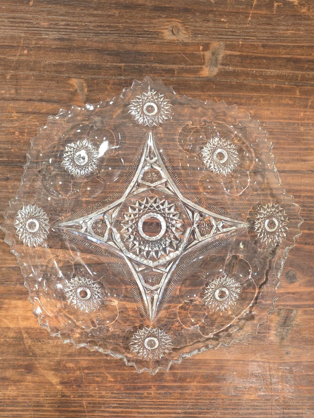 McKee PRES-CUT Aztec Pattern Geometric Glass Fruit Bowl Antique 1905